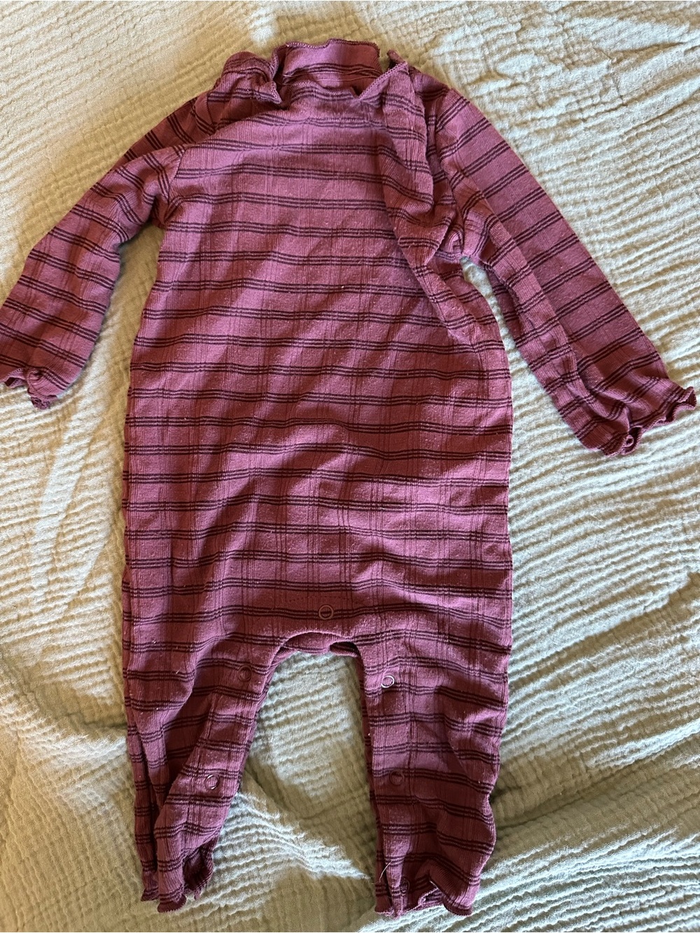 Set of 4 sleepers, 0-3 month, name brands